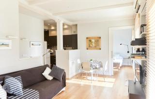 Prim Apartment by Basque Homes - 1