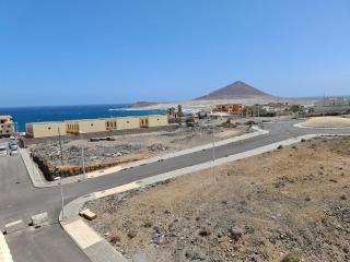 Apartment Barraquito, balcony with sea view, close to the beach, wifi, ideal for surfers - El Médano - 0