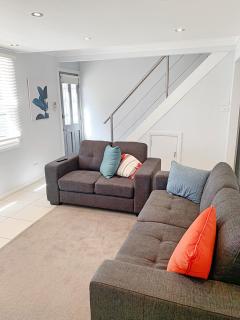 City Center - Comfortable 2-Bedroom Apartment - 4