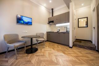 Idea Design Apart-Hotel Maidan - Kiev - 2