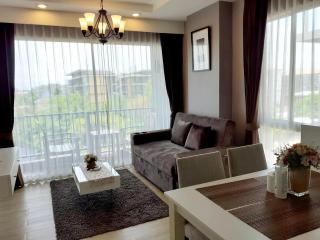 Execlusive Seaview 1 bedroom suite with toproof pool at The Patio Bangsaen - 4