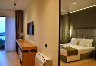 ArtNest Luxury Hotel & Suites - Saranda - 7