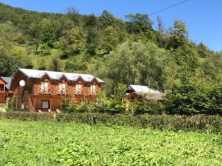 Брусний View House - 4