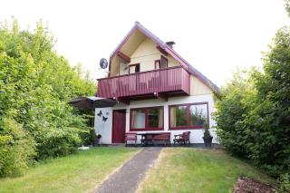 Ferienhaus "Schmetterling" am See im Bergland - Kirchheim - 0