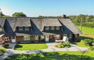 Cozy Home In Langenhorn With Wifi - 9