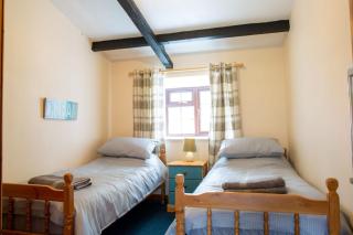 Yetland Farm Holiday Cottages - Combe Martin - 5