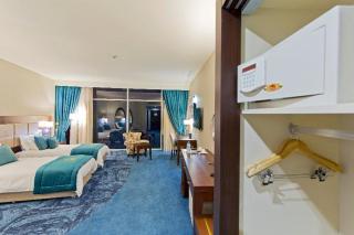 JRW Welmond Hotel - Batumi - 1