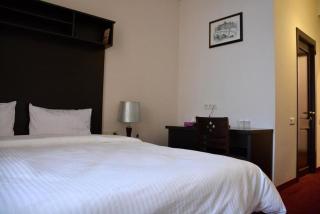 14 Floor Hotel - Yerevan - 8