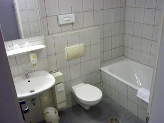 Avenue Hotel - Nuremberg - 7