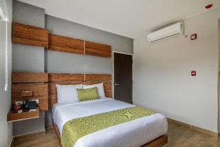 Sleep Inn Tijuana - Tijuana - 8