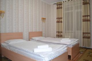 Altamira Hotel - Karakol - 9