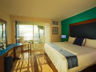 Crown Paradise Golden All Inclusive Resort - Adults Only - Puerto Vallarta - 6