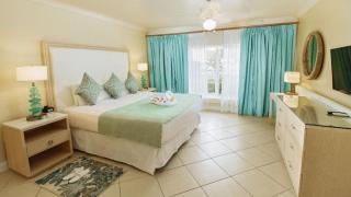 Bay Gardens Beach Resort & Spa - 2