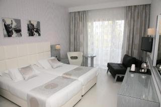 St George Beach Hotel & Spa Resort - Paphos - 6