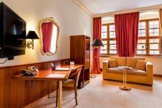 Romantik Hotel Bülow Residenz - 8