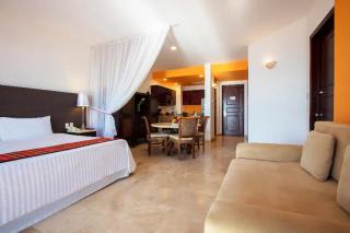 Altitude by Krystal Grand Los Cabos - All Inclusive - 8