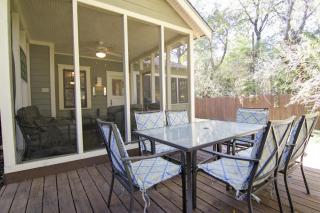 Keasbey Cottage - Austin - 9