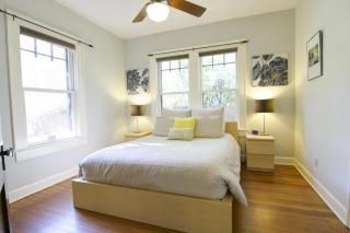 Keasbey Cottage - 1