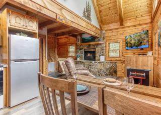 Mountain Mist - Sevierville - 3