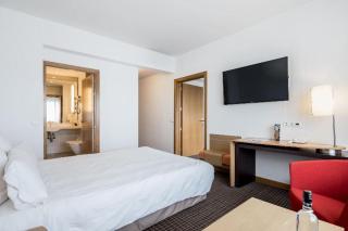 Hotel Puerta de Bilbao - 8