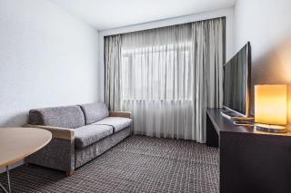 Hotel Puerta de Bilbao - 5