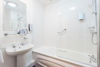 PREMIER SUITES Birmingham - Birmingham - 8