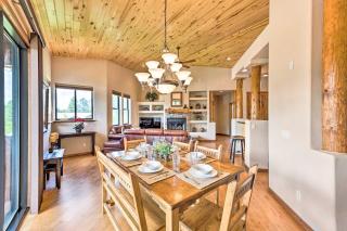 Unwind Fireside Dog-Friendly Show Low Townhome! - 5