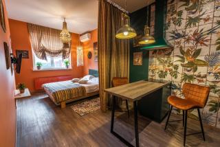 Extraordinary French Quarter Apartments in Vivid Colors - Kiev - 6