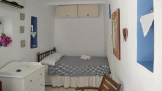 Traditional Renovated House in the Centre of Anafi - Anafi - 9