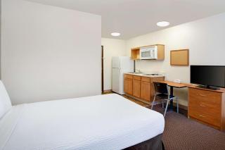 WoodSpring Suites Asheville - Biltmore West - 9