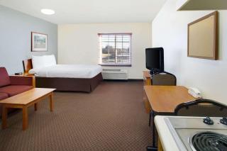 WoodSpring Suites Asheville - Biltmore West - 7
