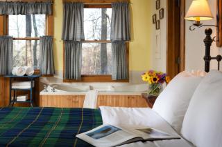 Inn & Spa at Cedar Falls - Cedar Grove - 7