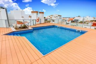 Two Bedroom Apartment with Rooftop Pool in Alvor - Alvor - 0