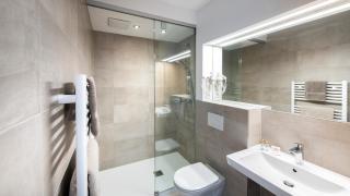 Hotel Neuwirt - Finkenberg - 7