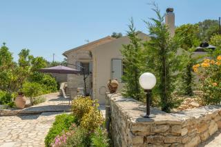 Emilios Stone House - Gaios - 7
