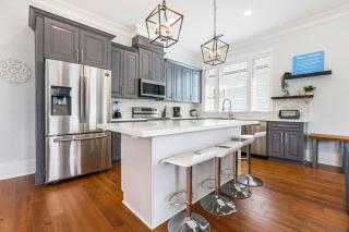 Stunning 4BR-5BR near Frnch Quarter Homes by Hosteeva - New Orleans - 6