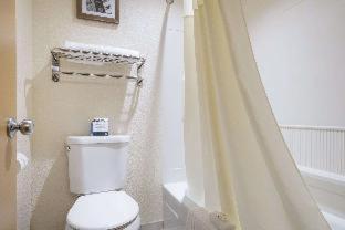 Quality Inn & Suites Silverdale Bangor-Keyport - 1