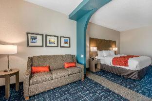 Comfort Suites Fort Lauderdale Airport & Cruise Port - 8