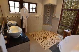 Amakhosi Safari Lodge & Spa - Magudu - 2