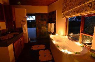 Amakhosi Safari Lodge & Spa - 1