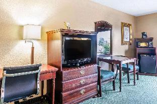 Quality Inn & Suites - Carthage - 8