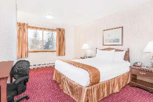 Travelodge by Wyndham Juneau - 1