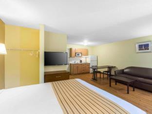 Hawthorn Extended Stay by Wyndham Lewisville - Lewisville - 4