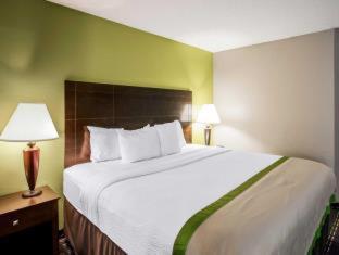 Clarion Inn Asheville Airport - 7