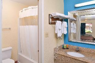 Americas Best Value Inn - Batesville - Batesville - 2