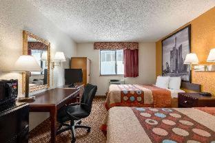 Comfort Inn Detroit - Troy - Clawson - 4