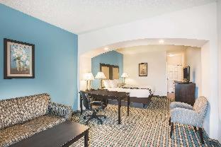 La Quinta by Wyndham Stonington-Mystic Area - 7