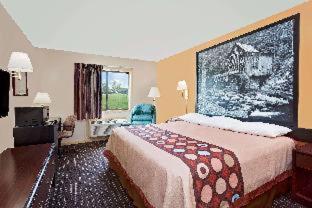 Super 8 by Wyndham Hillsville - Hillsville - 5