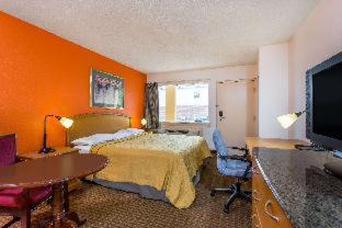 Howard Johnson by Wyndham Virginia Beach - Virginia Beach - 4