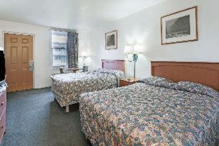 Americas Best Value Inn Wendover - Wendover - 5
